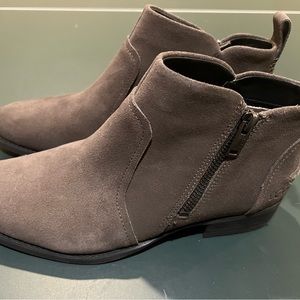Ugg suede ankle boot